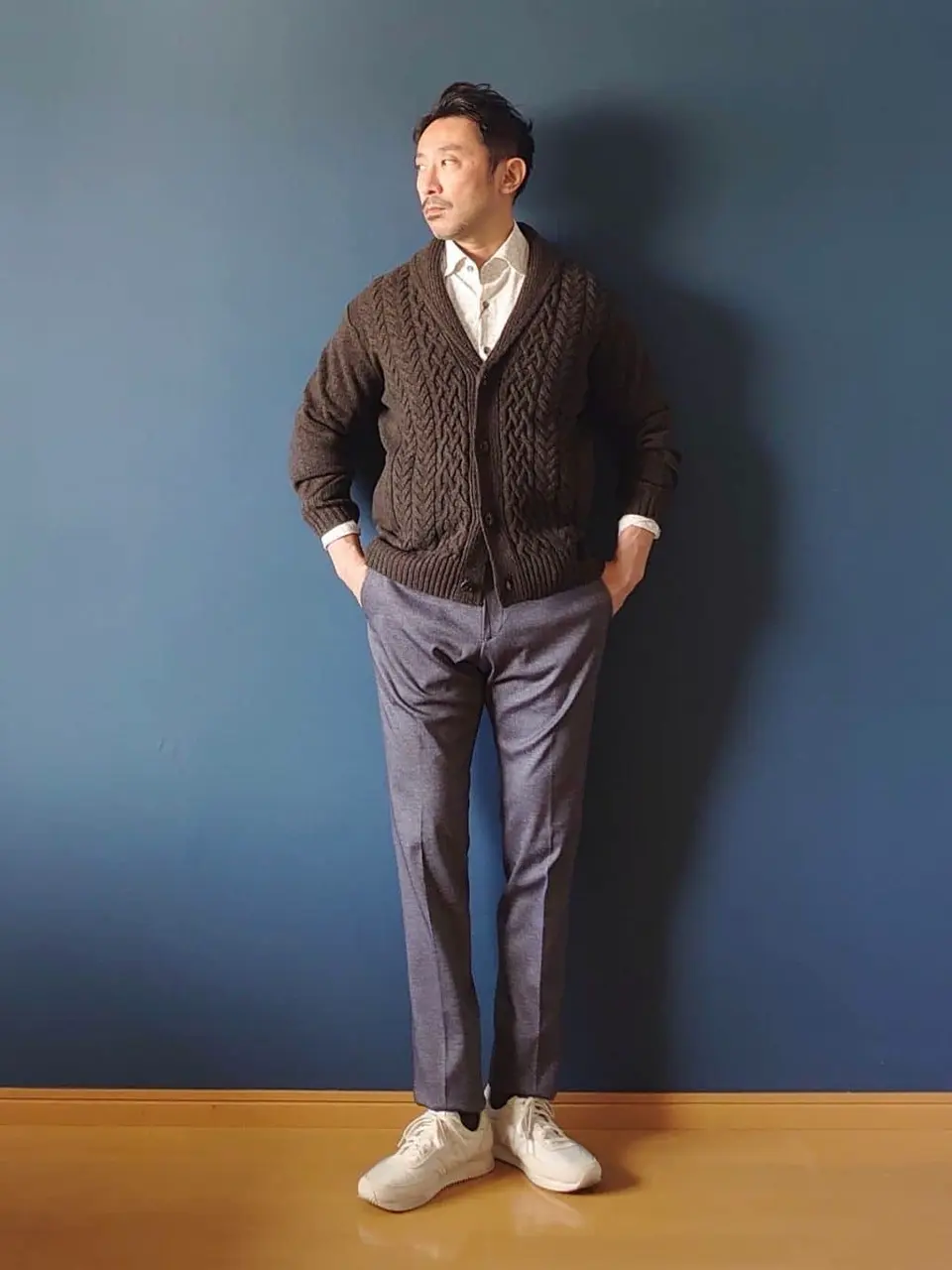 JOSEPH ABBOUD 安東 コーディネート画像