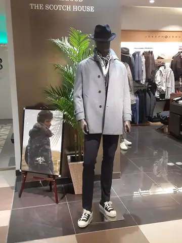 JOSEPH ABBOUD 中島 コーディネート画像