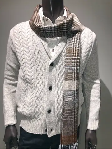 JOSEPH ABBOUD 川田 コーディネート画像