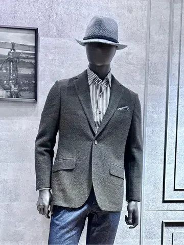 JOSEPH ABBOUD 二澤 コーディネート画像