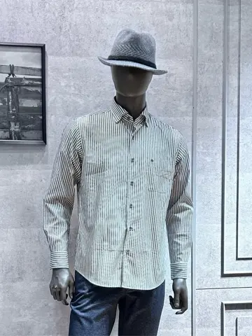 JOSEPH ABBOUD 二澤 コーディネート画像