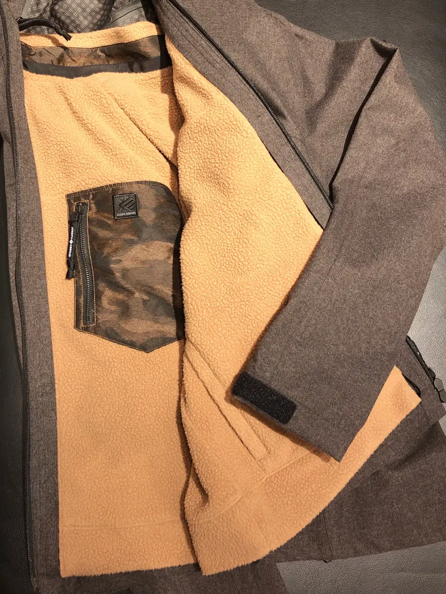 JOSEPH ABBOUD 二澤 コーディネート画像