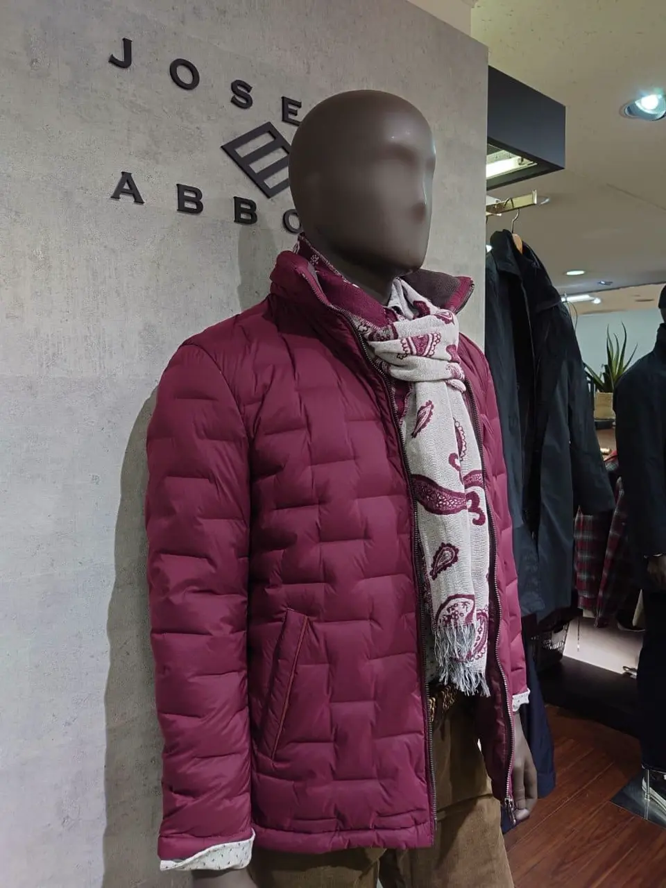 JOSEPH ABBOUD 石川 コーディネート画像