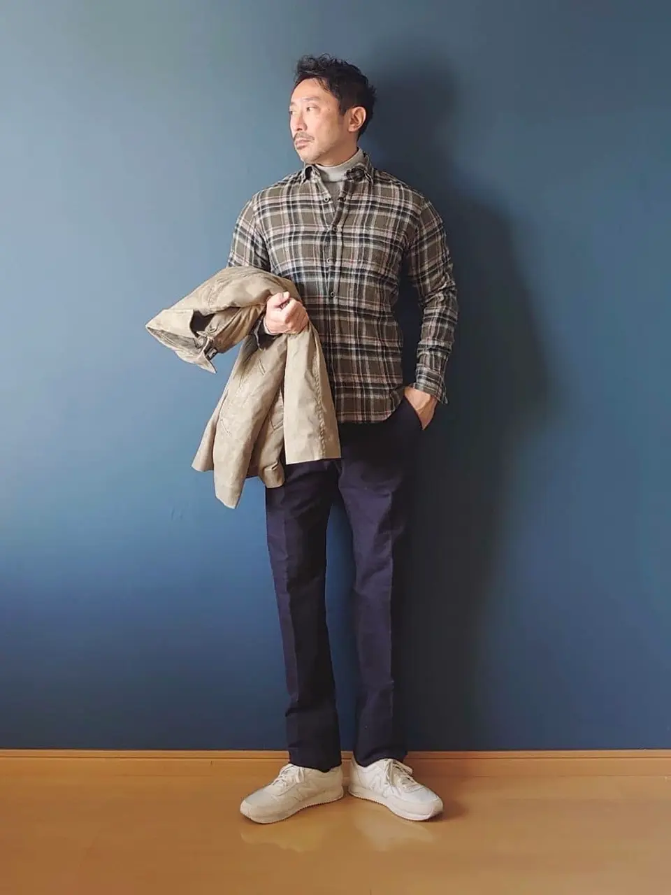 JOSEPH ABBOUD 安東 コーディネート画像