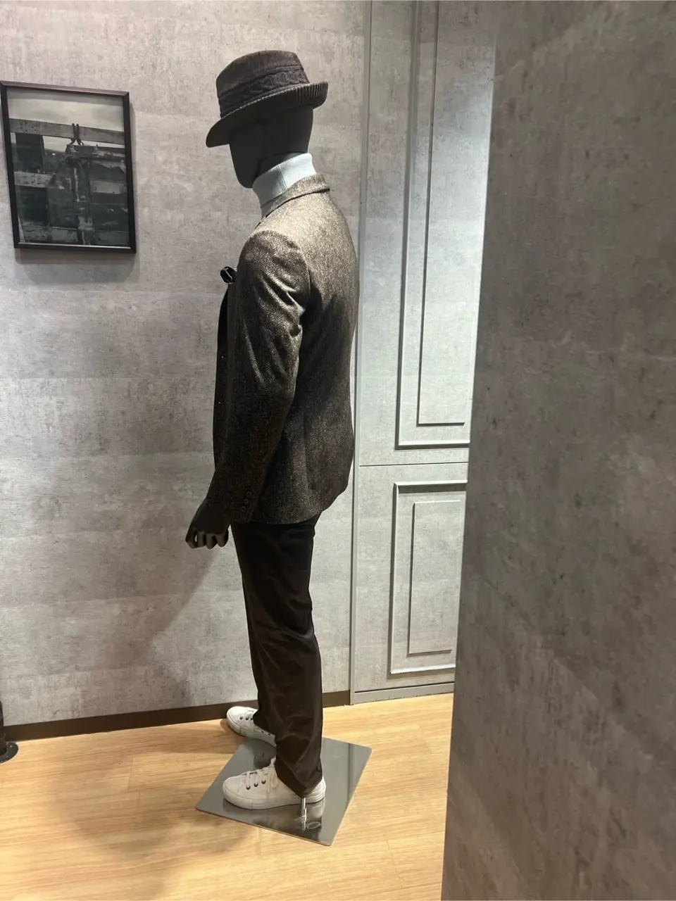 JOSEPH ABBOUD 上條 コーディネート画像