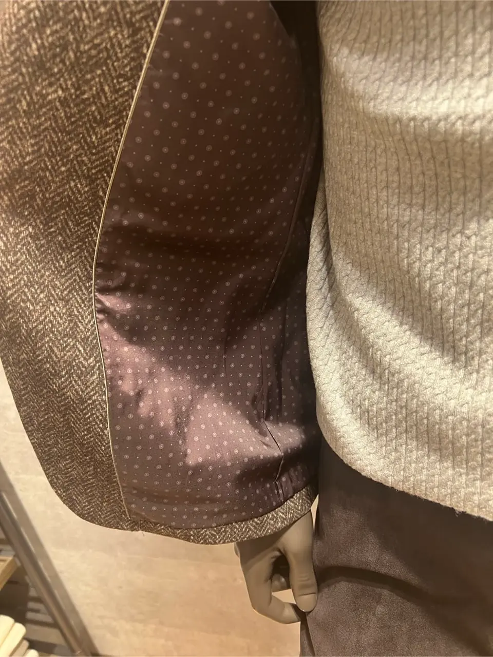 JOSEPH ABBOUD 上條 コーディネート画像