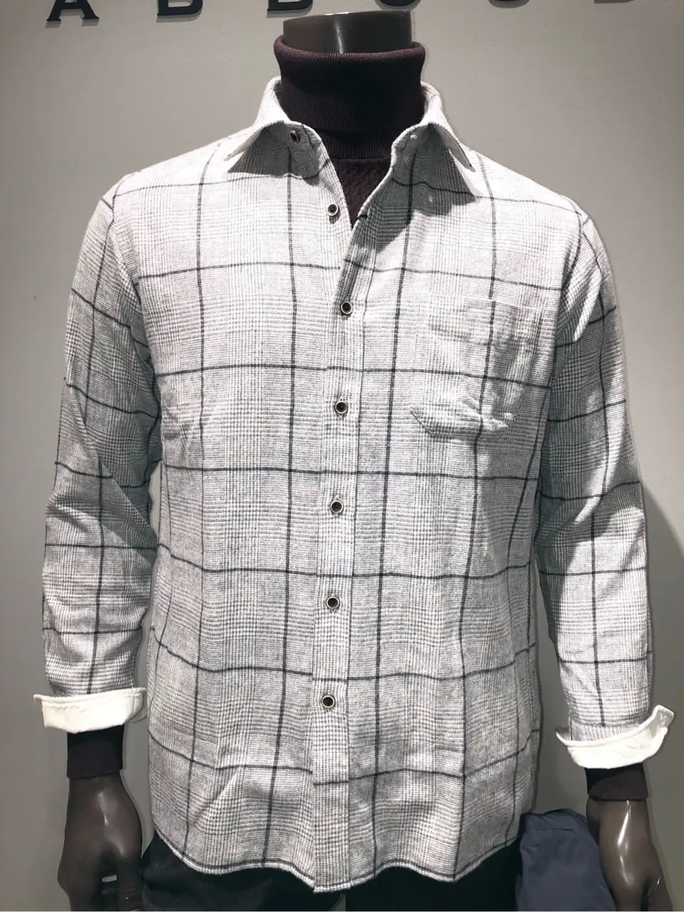 JOSEPH ABBOUD 川田 コーディネート画像