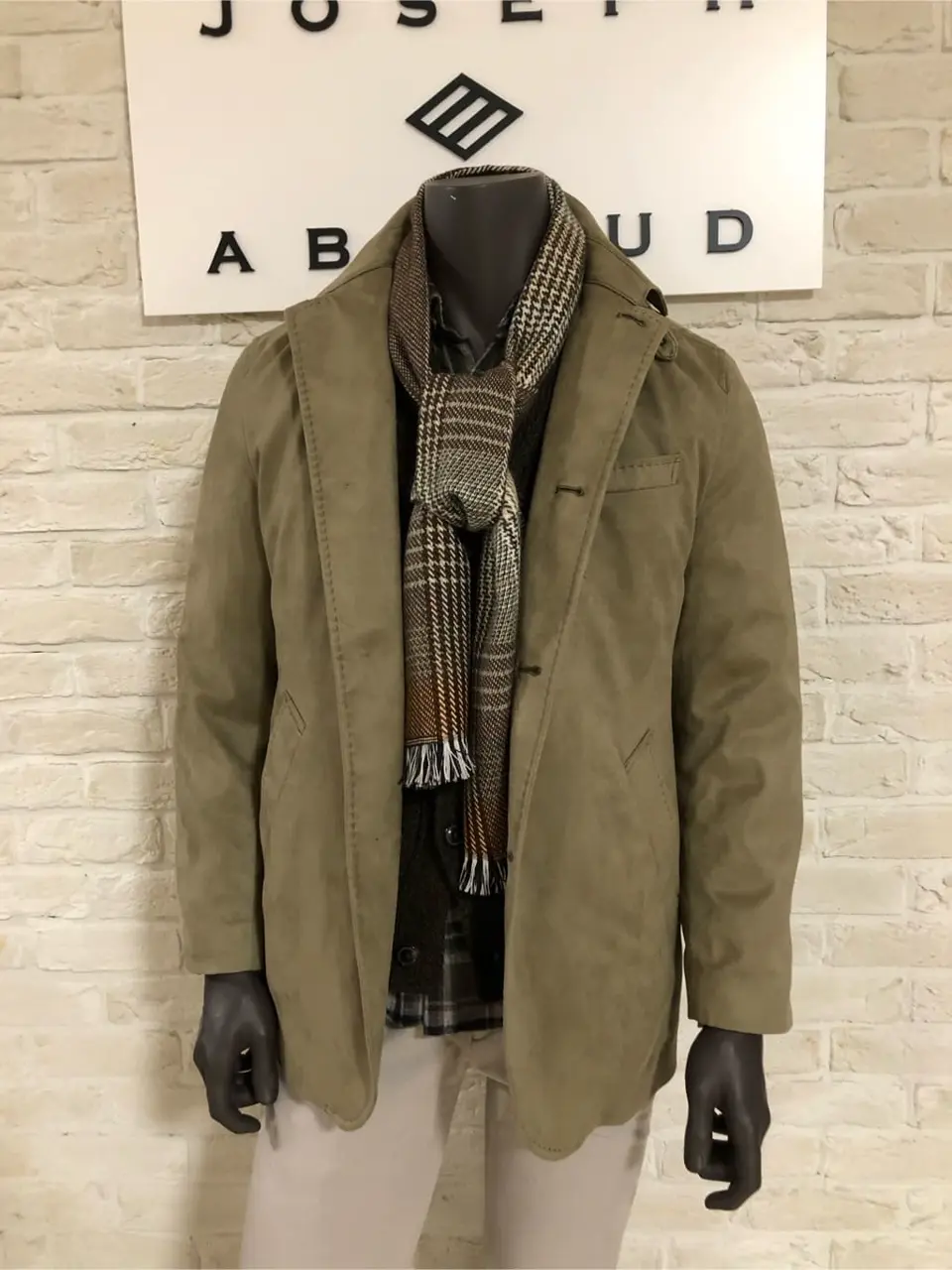 JOSEPH ABBOUD 山口 コーディネート画像