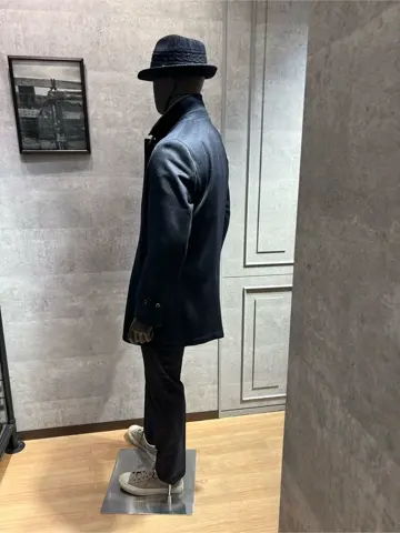 JOSEPH ABBOUD 上條 コーディネート画像