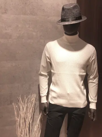 JOSEPH ABBOUD 二澤 コーディネート画像