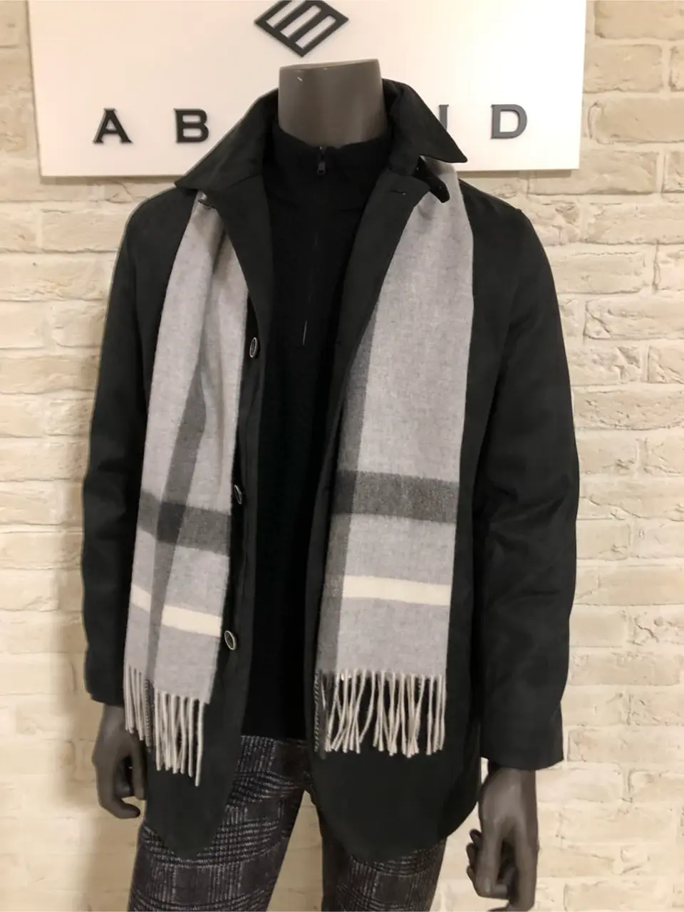 JOSEPH ABBOUD 山口 コーディネート画像