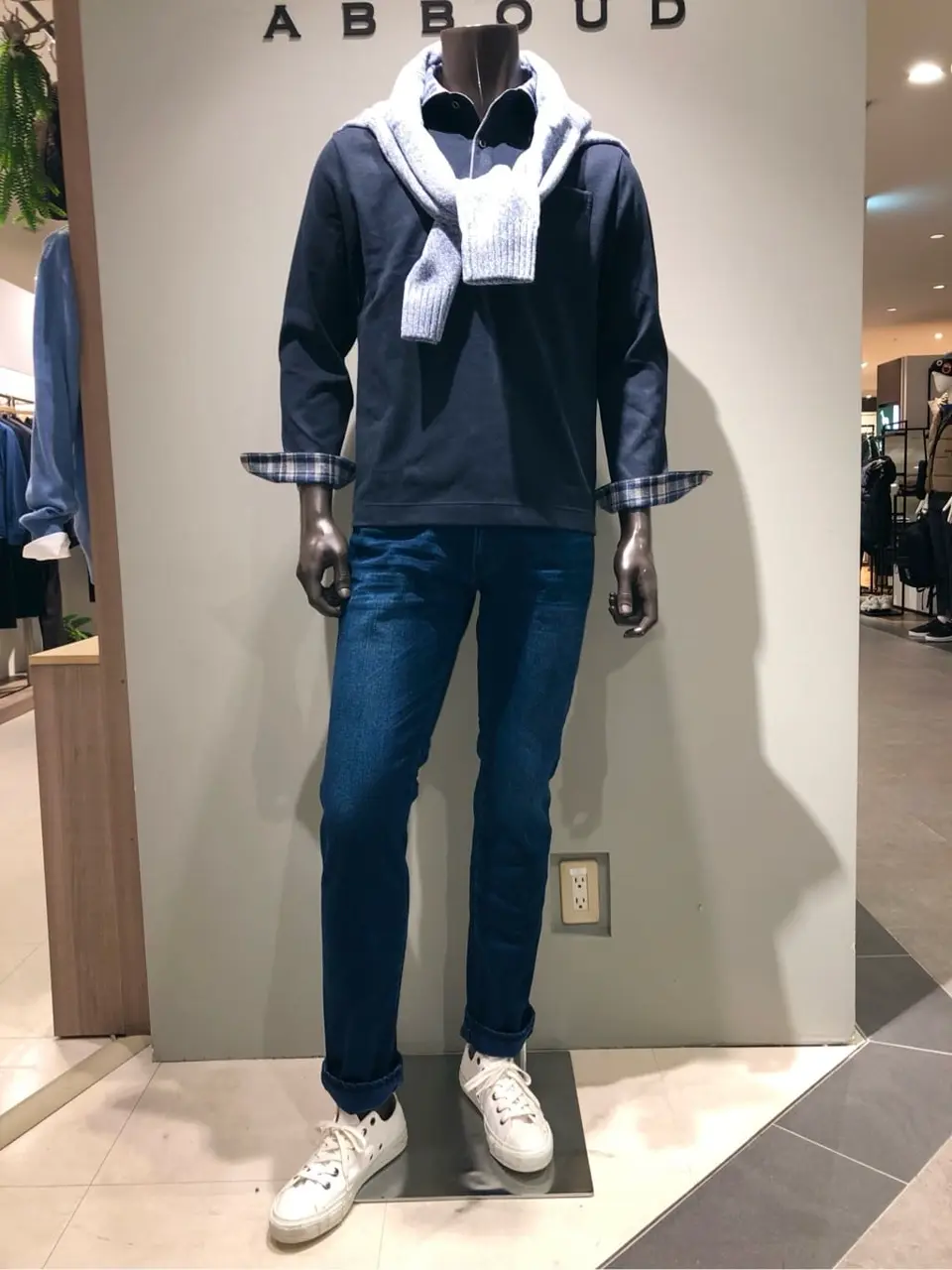 JOSEPH ABBOUD 川田 コーディネート画像