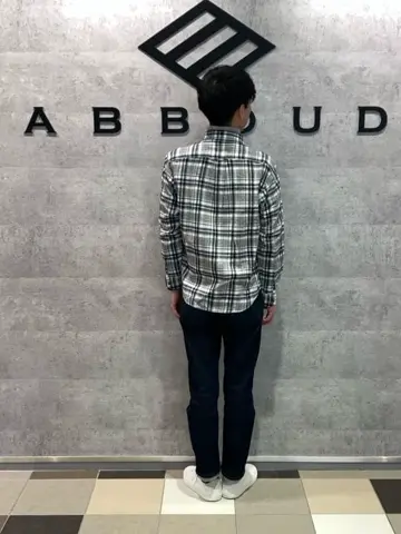 JOSEPH ABBOUD 足立 コーディネート画像