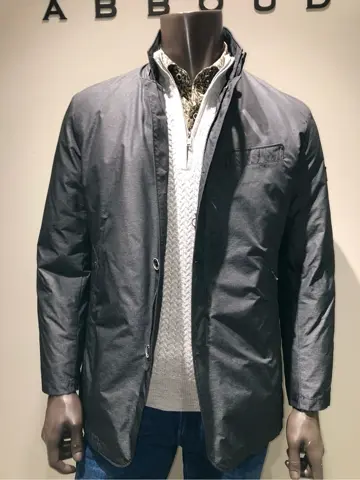 JOSEPH ABBOUD 川田 コーディネート画像