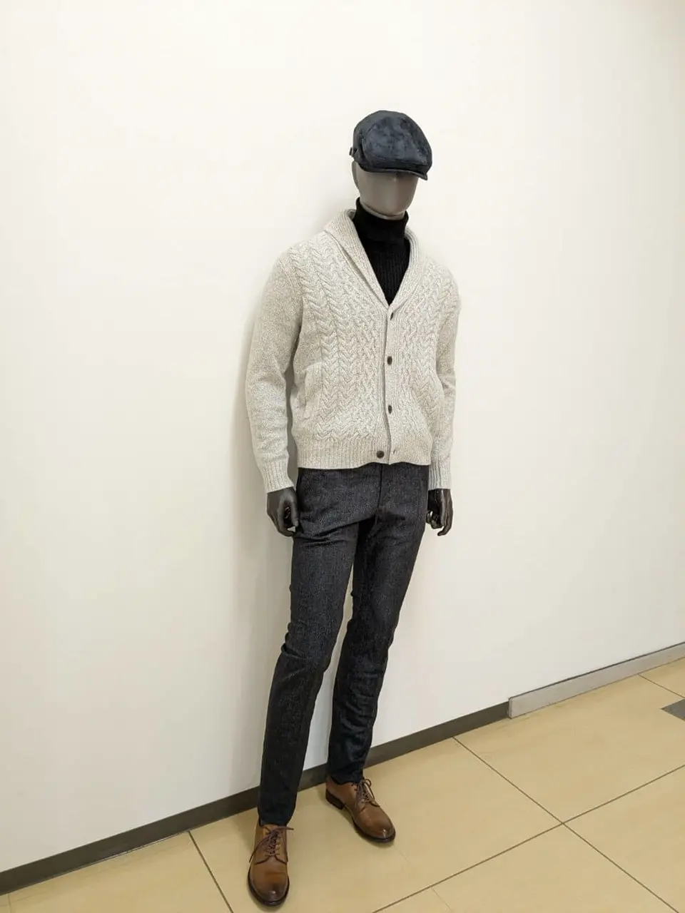 JOSEPH ABBOUD 大久 コーディネート画像