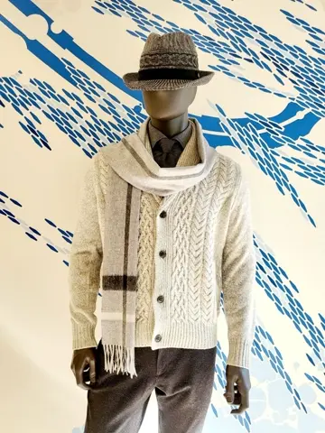 JOSEPH ABBOUD 亀井 コーディネート画像