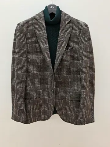 JOSEPH ABBOUD 藤川 コーディネート画像
