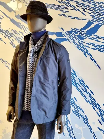 JOSEPH ABBOUD 亀井 コーディネート画像