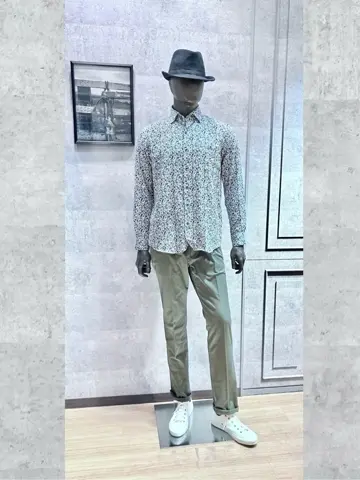 JOSEPH ABBOUD 二澤 コーディネート画像