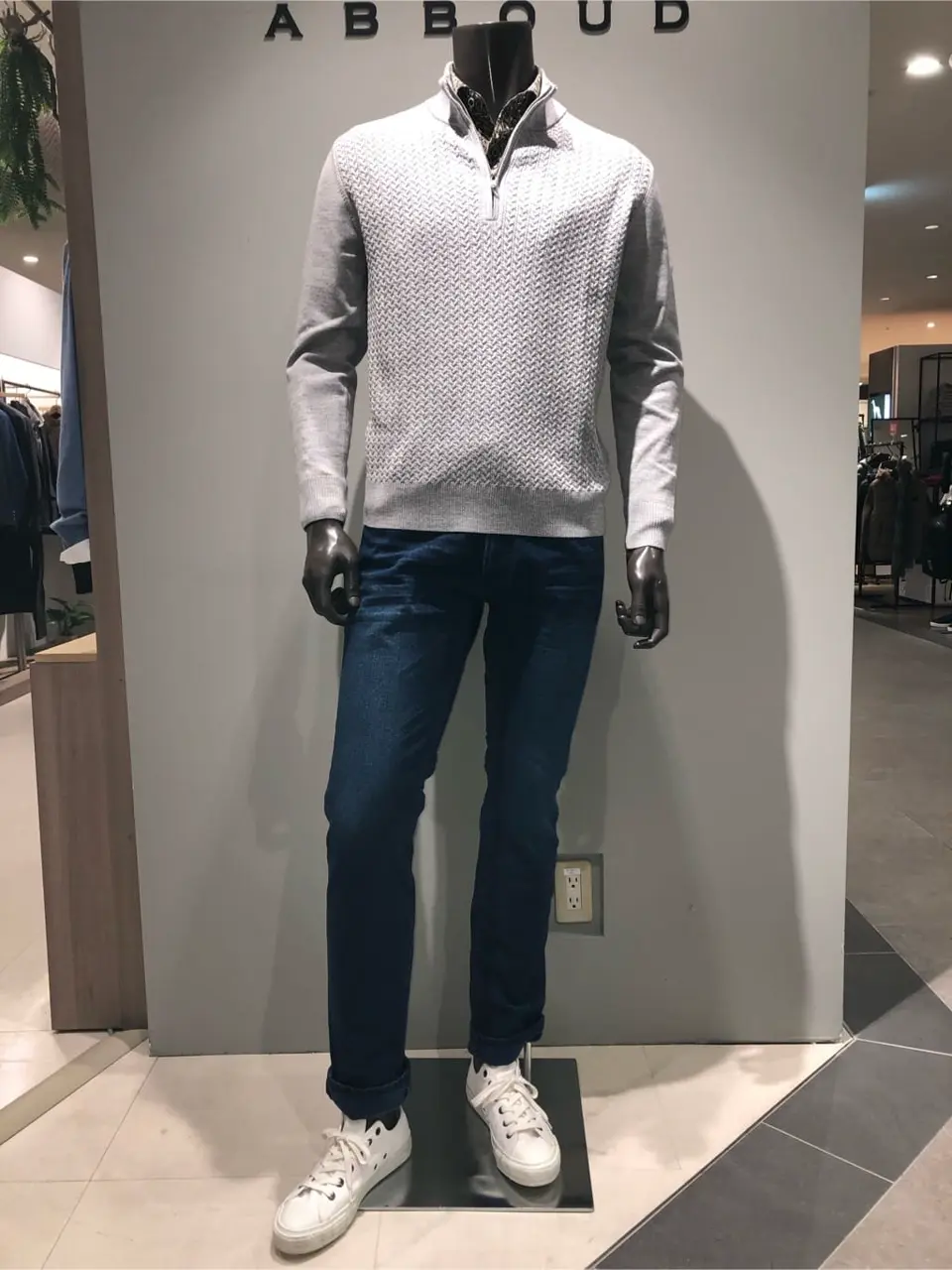 JOSEPH ABBOUD 川田 コーディネート画像