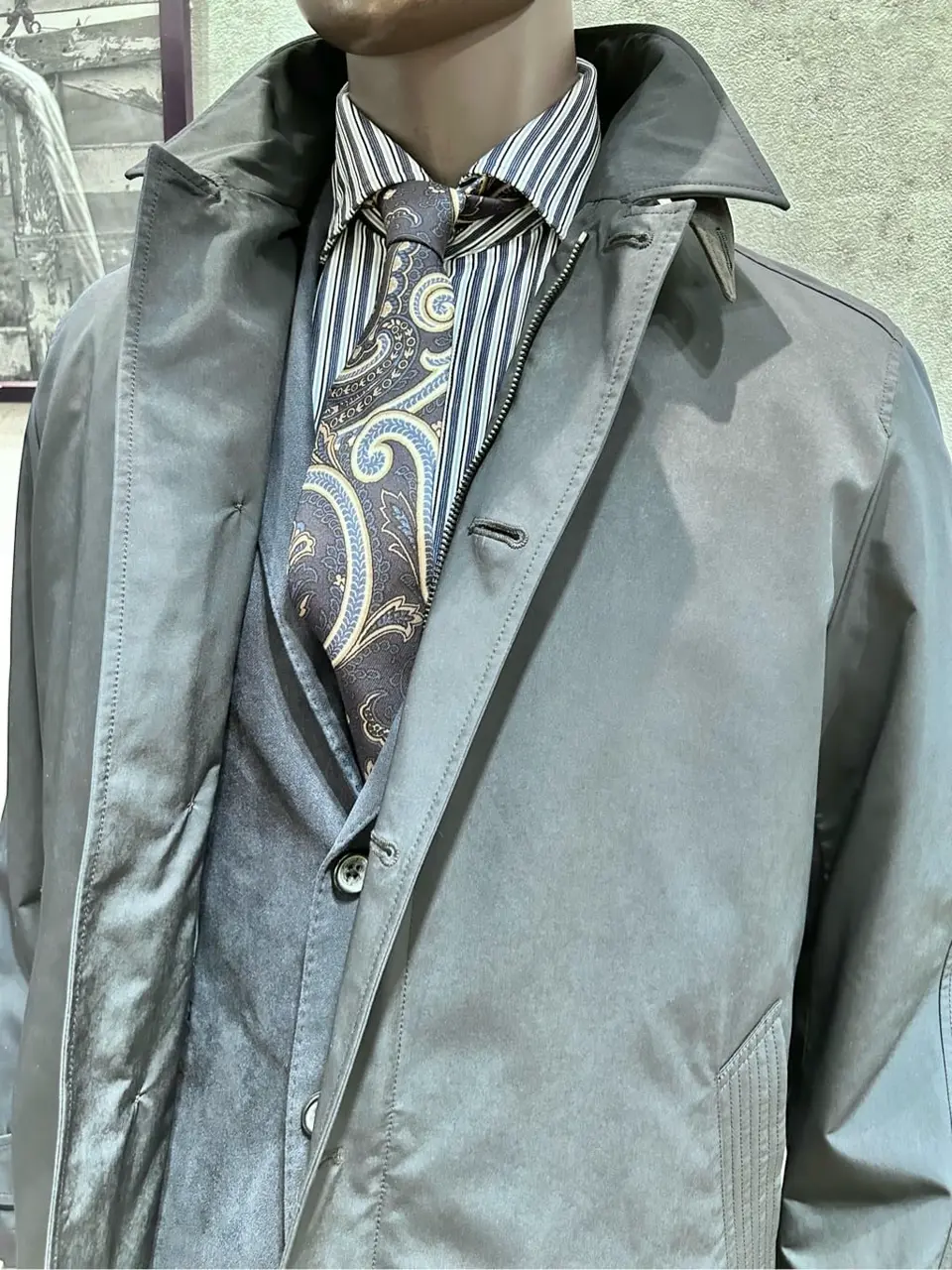 JOSEPH ABBOUD 二澤 コーディネート画像