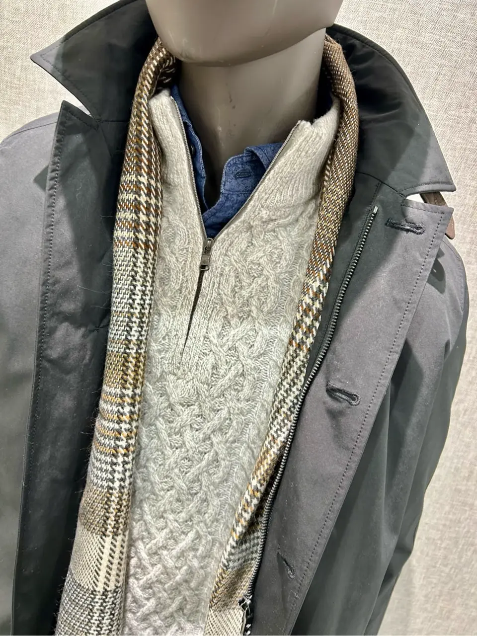 JOSEPH ABBOUD 上田 コーディネート画像