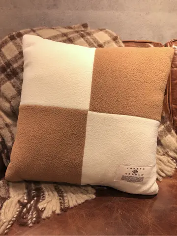 JOSEPH ABBOUD 二澤 コーディネート画像