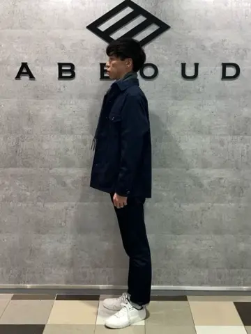 JOSEPH ABBOUD 足立 コーディネート画像