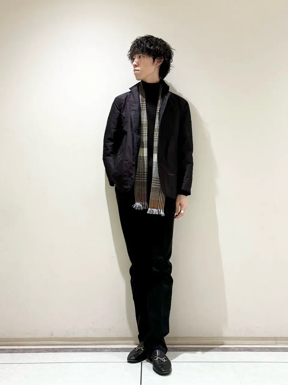 JOSEPH ABBOUD 近藤 コーディネート画像