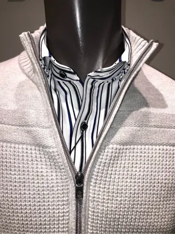 JOSEPH ABBOUD 川田 コーディネート画像