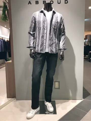 JOSEPH ABBOUD 川田 コーディネート画像