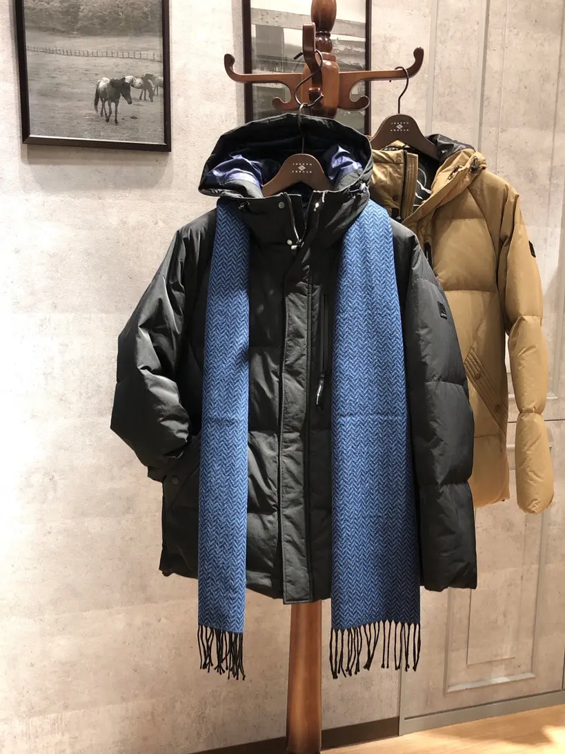 JOSEPH ABBOUD 二澤 コーディネート画像