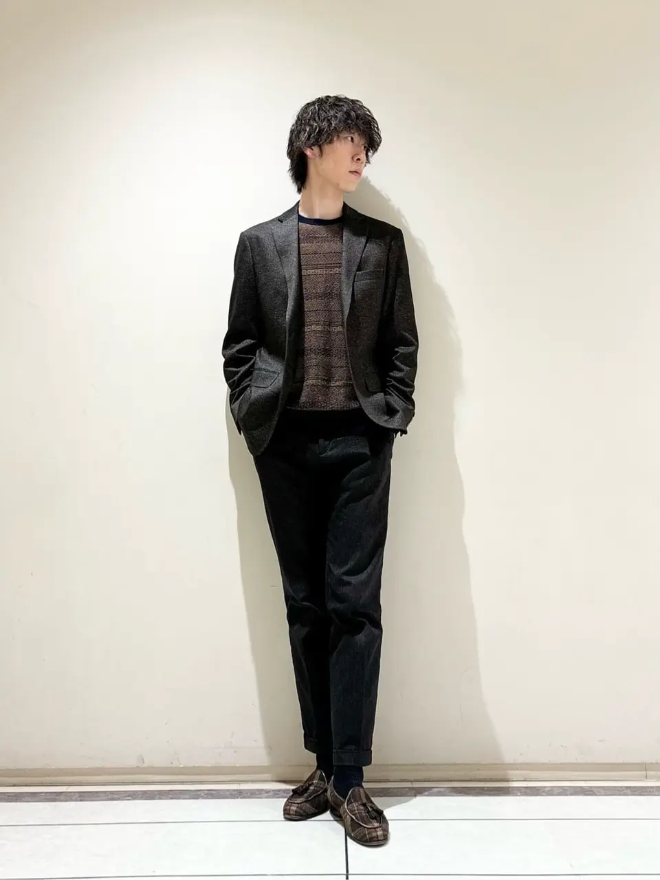 JOSEPH ABBOUD 近藤 コーディネート画像