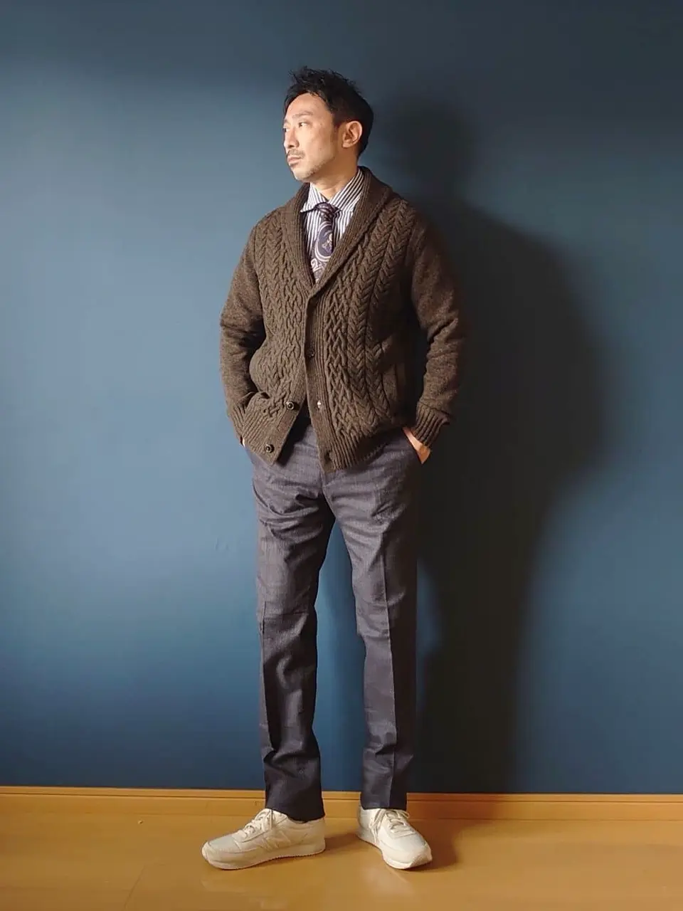 JOSEPH ABBOUD 安東 コーディネート画像