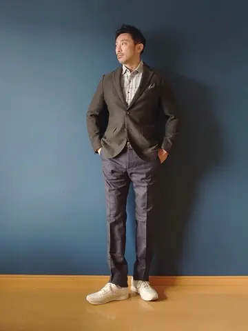 JOSEPH ABBOUD 安東 コーディネート画像