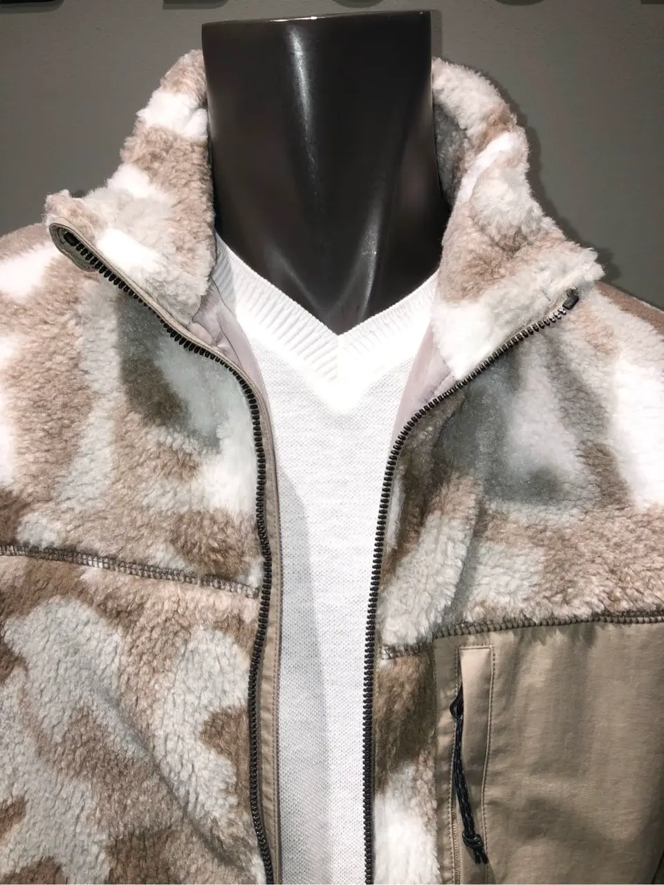 JOSEPH ABBOUD 川田 コーディネート画像