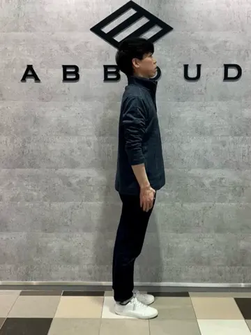 JOSEPH ABBOUD 足立 コーディネート画像