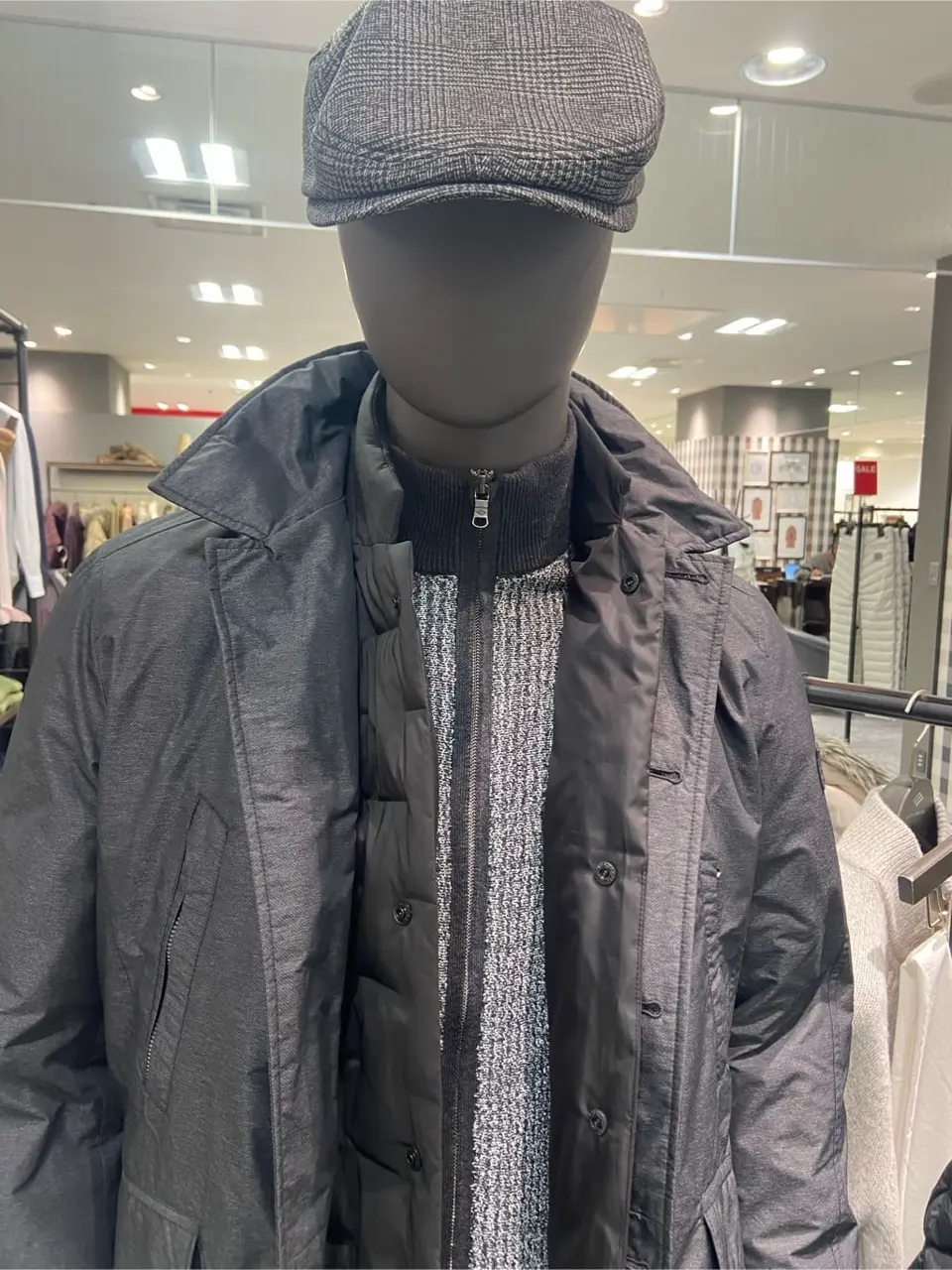 JOSEPH ABBOUD たかい　かおり コーディネート画像