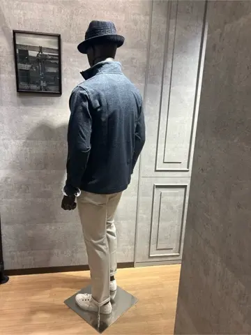 JOSEPH ABBOUD 上條 コーディネート画像