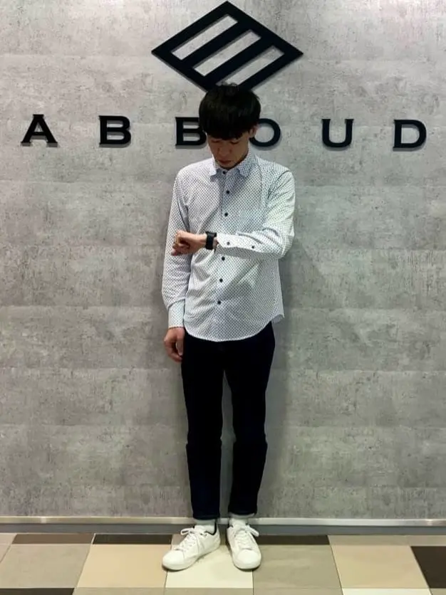 JOSEPH ABBOUD 足立 コーディネート画像