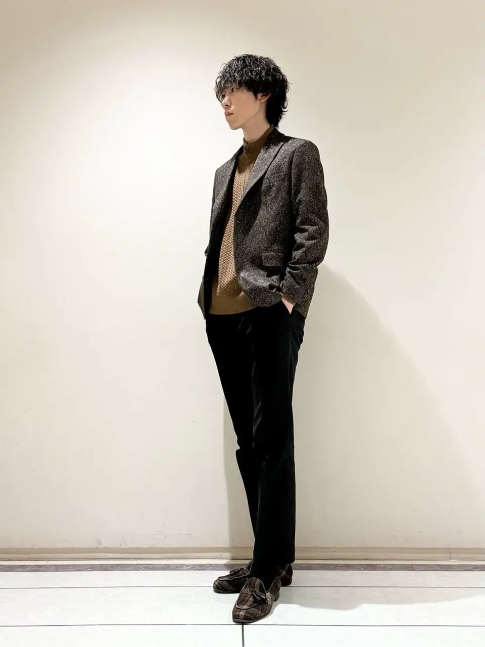 JOSEPH ABBOUD 近藤 コーディネート画像