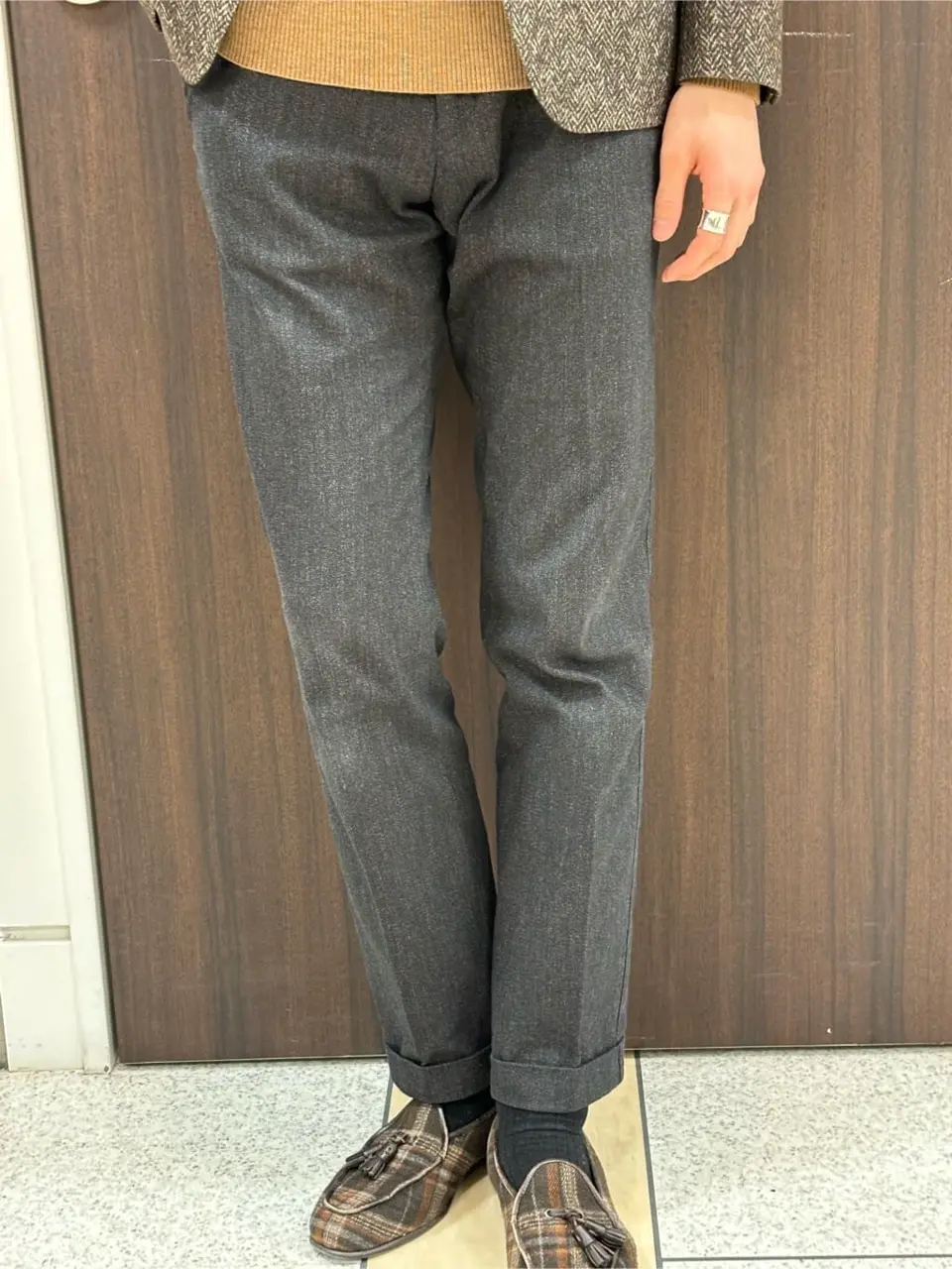 JOSEPH ABBOUD 近藤 コーディネート画像