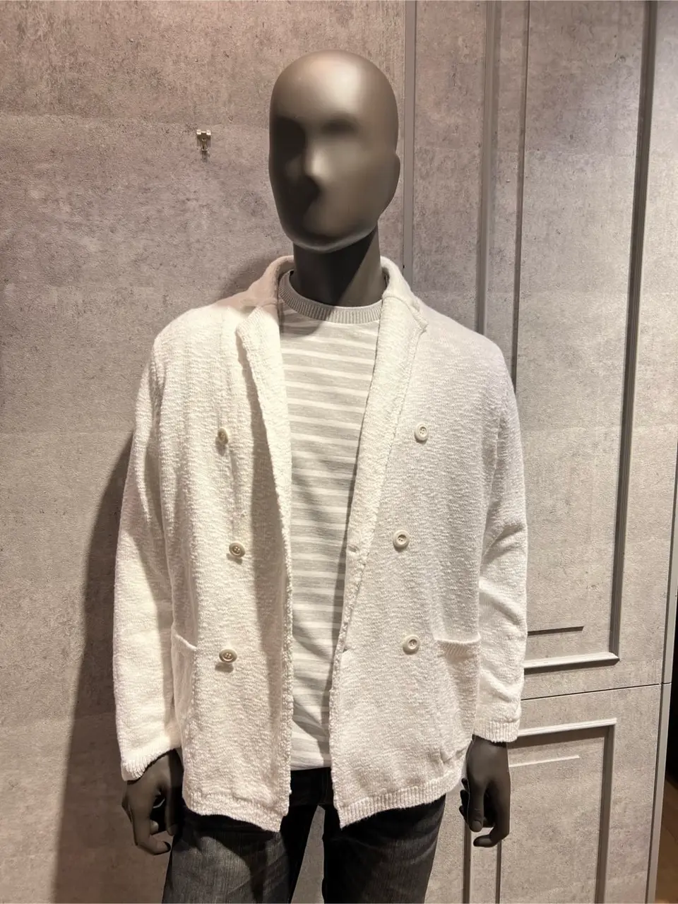 JOSEPH ABBOUD 上條 コーディネート画像