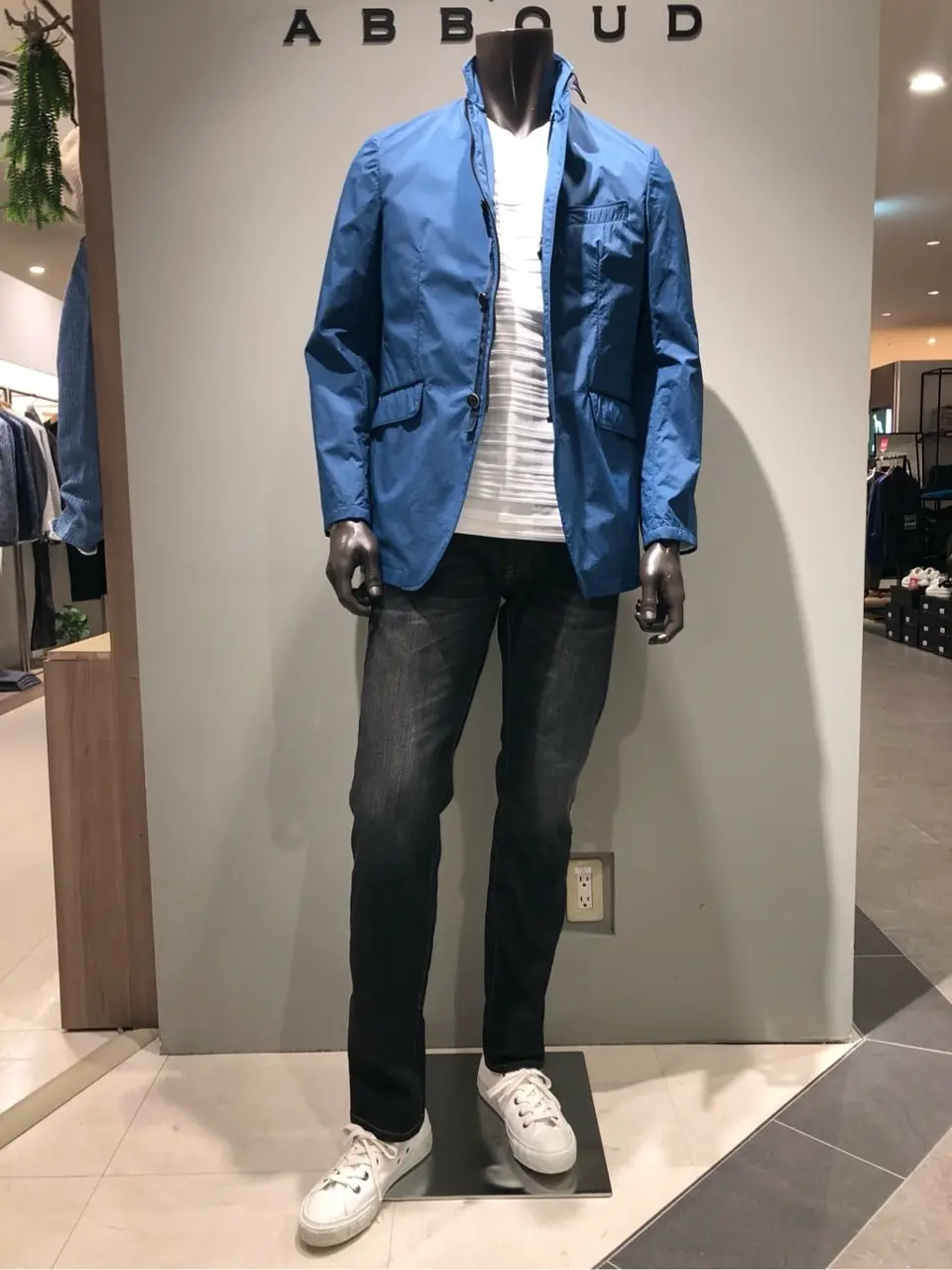 JOSEPH ABBOUD 川田 コーディネート画像