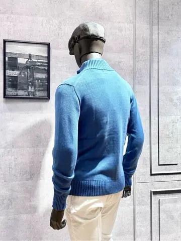 JOSEPH ABBOUD 二澤 コーディネート画像