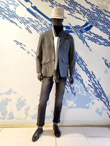 JOSEPH ABBOUD 亀井 コーディネート画像