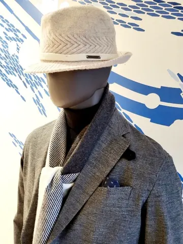 JOSEPH ABBOUD 亀井 コーディネート画像