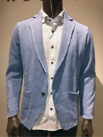 JOSEPH ABBOUD 川田 コーディネート画像