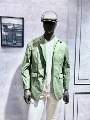 JOSEPH ABBOUD 二澤 コーディネート画像