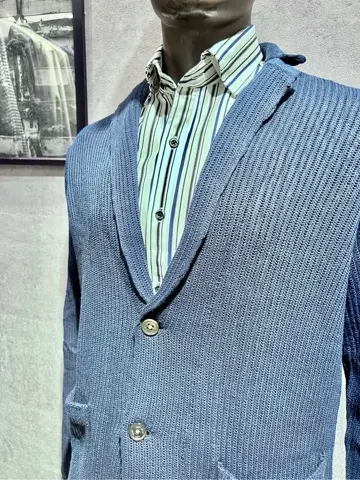 JOSEPH ABBOUD 二澤 コーディネート画像